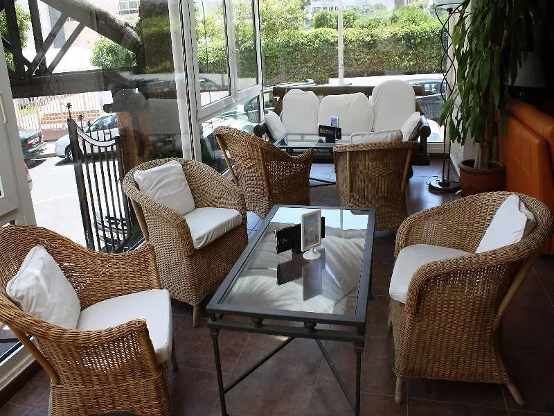 Hotel Ms Tropicana توريمولينوس